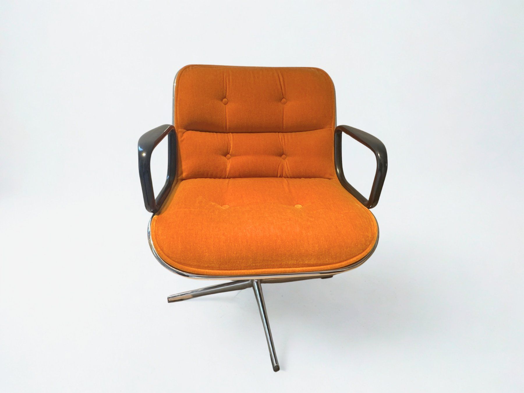 Knoll Poltrone: Mid Century Sessel Designklassiker Charles Pollock – Usato da Schlieren venduto da helena.Gini 2