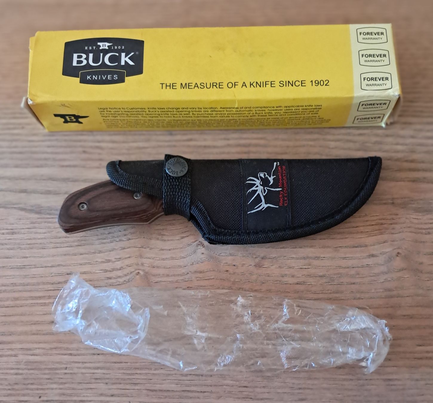 Buck Altre raccolte & rarità: Neuwertiges Buck Hunter Messer, Holzgriff – Nuovo e nell'imballaggio originale da Adlikon b. Andelfingen venduto da Kraemse 3