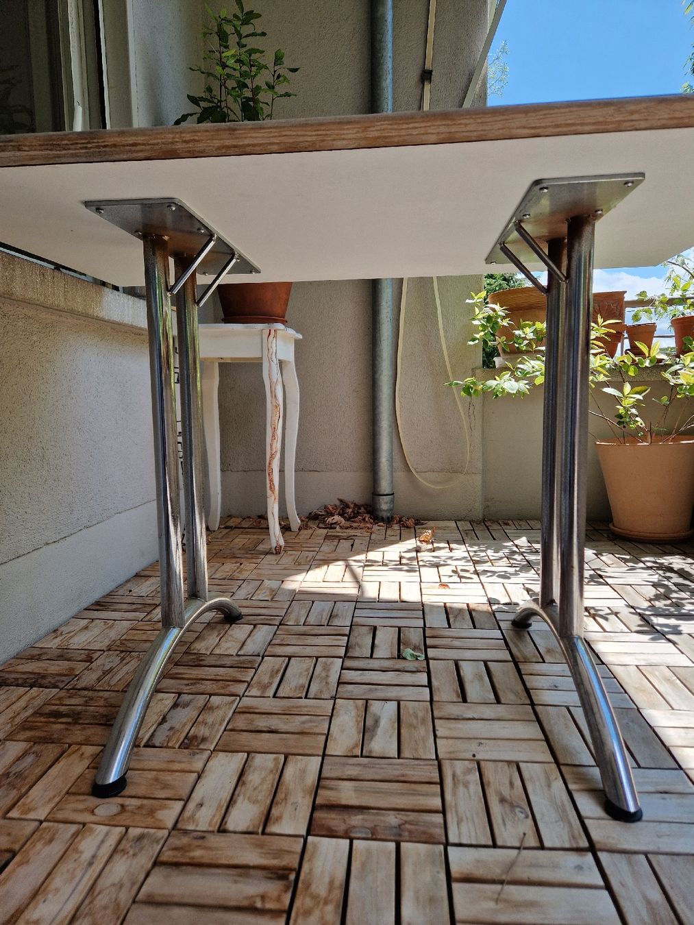 Tische: stabiler Balkontisch / Gartentisch – Gebraucht aus Bern von hugentobleroune 1