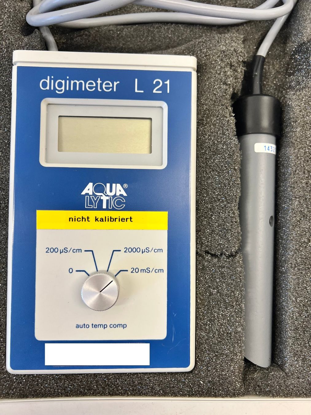 Accessori da laboratorio: Aqualytic Leitfähigkeitsmessgerät Digimeter L 21 – Usato da Niederdorf venduto da LeptonAG_Labor 5