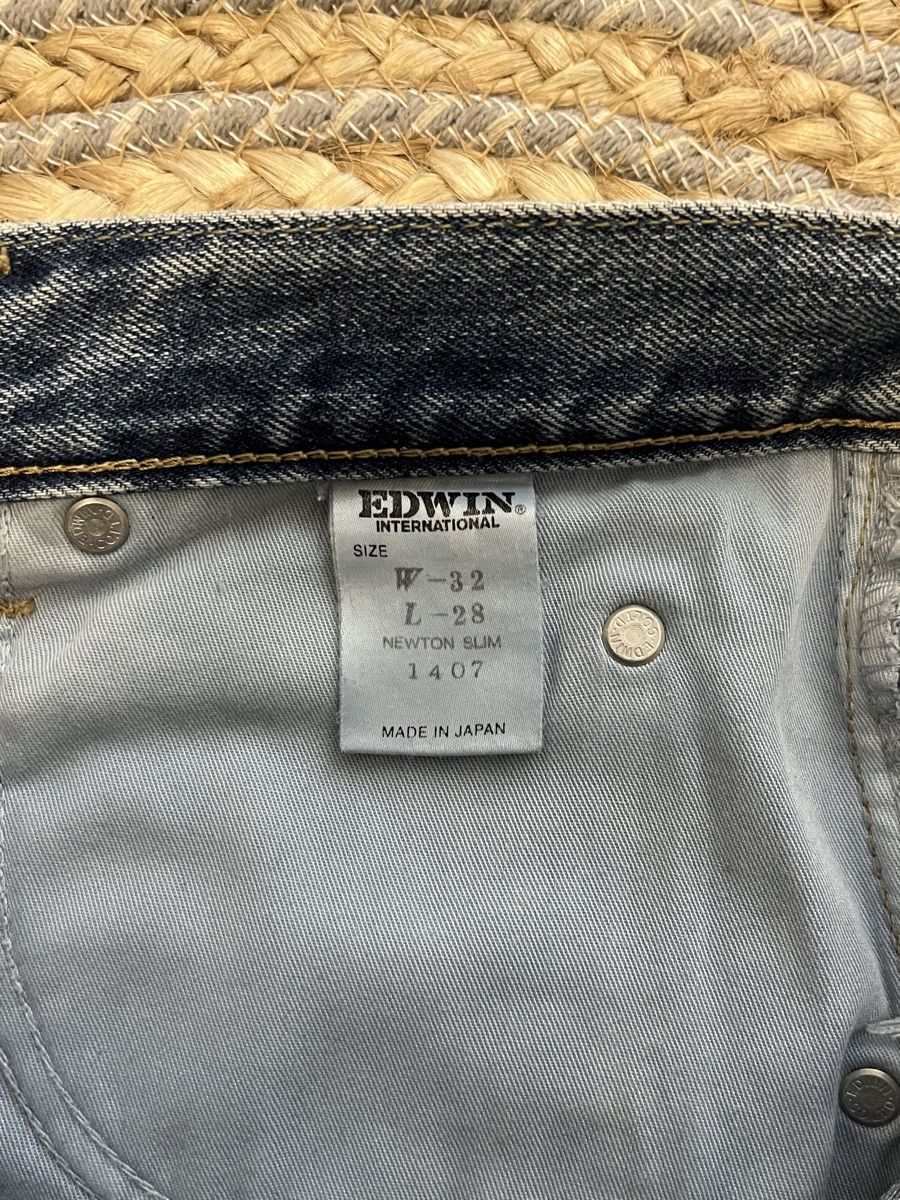 Edwin Jeans: EDWIN International Jeans – Usato da Chur venduto da flaviavincenz 3