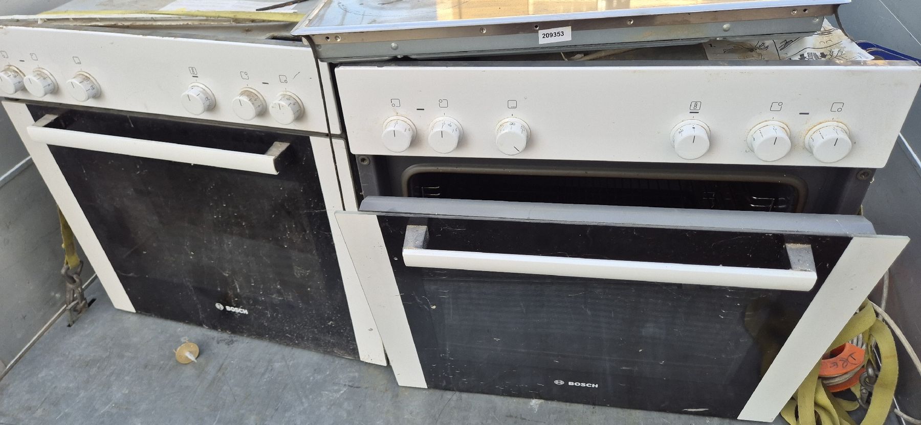 Bosch Fours: four  Bosch et vitro 60 cm – D'occasion à Berlens par ETE68