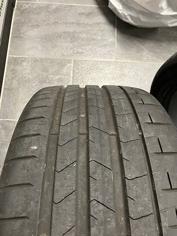 Pneus & Roues: Pirelli P ZERO 245 30 R20 – D'occasion à Menznau par siricius 4