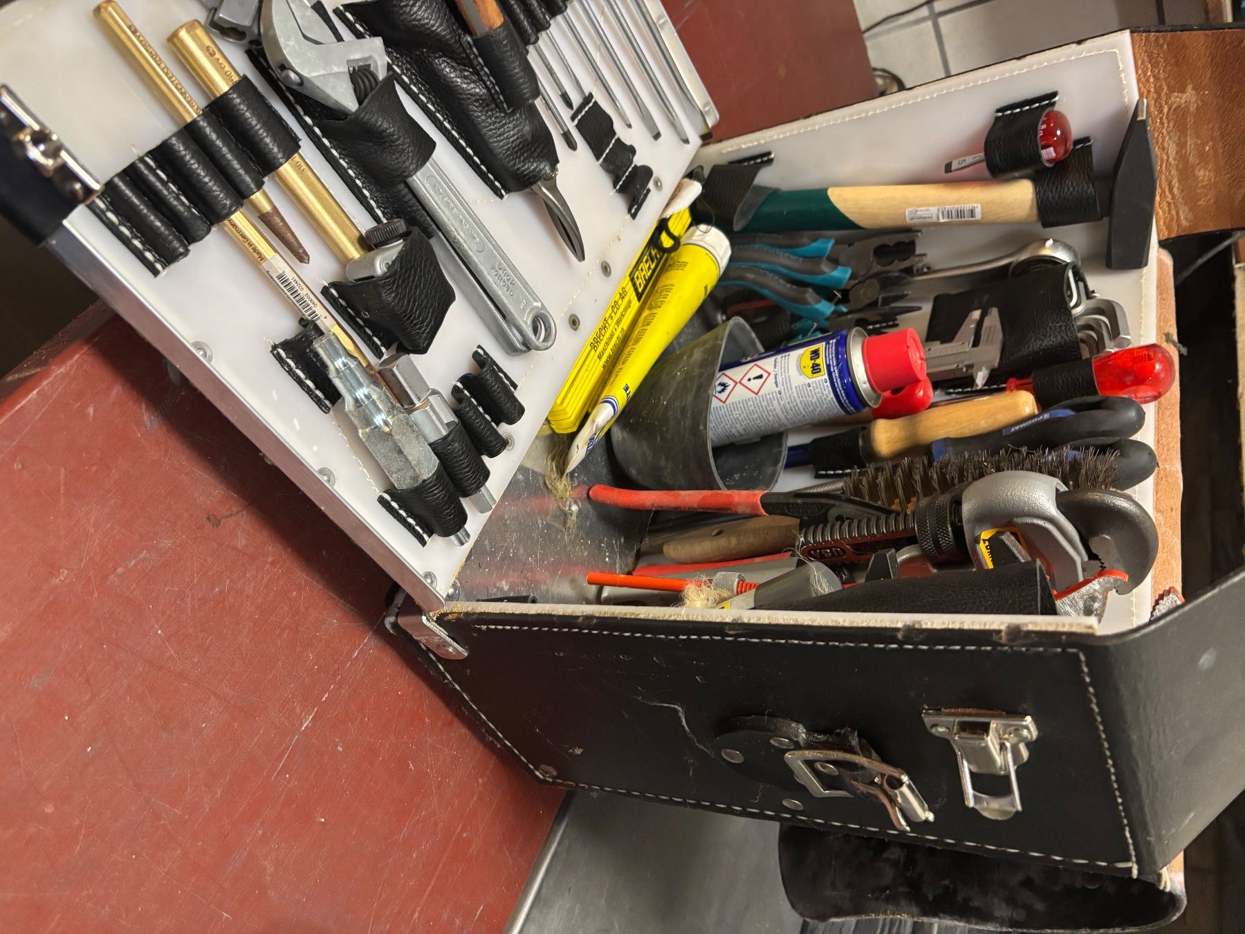 Alle Werkzeuge: Werkzeug Koffer Tasche neu – Gebraucht aus Uznach von ilor01