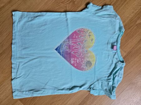 Mädchen T-Shirt Grösse 122