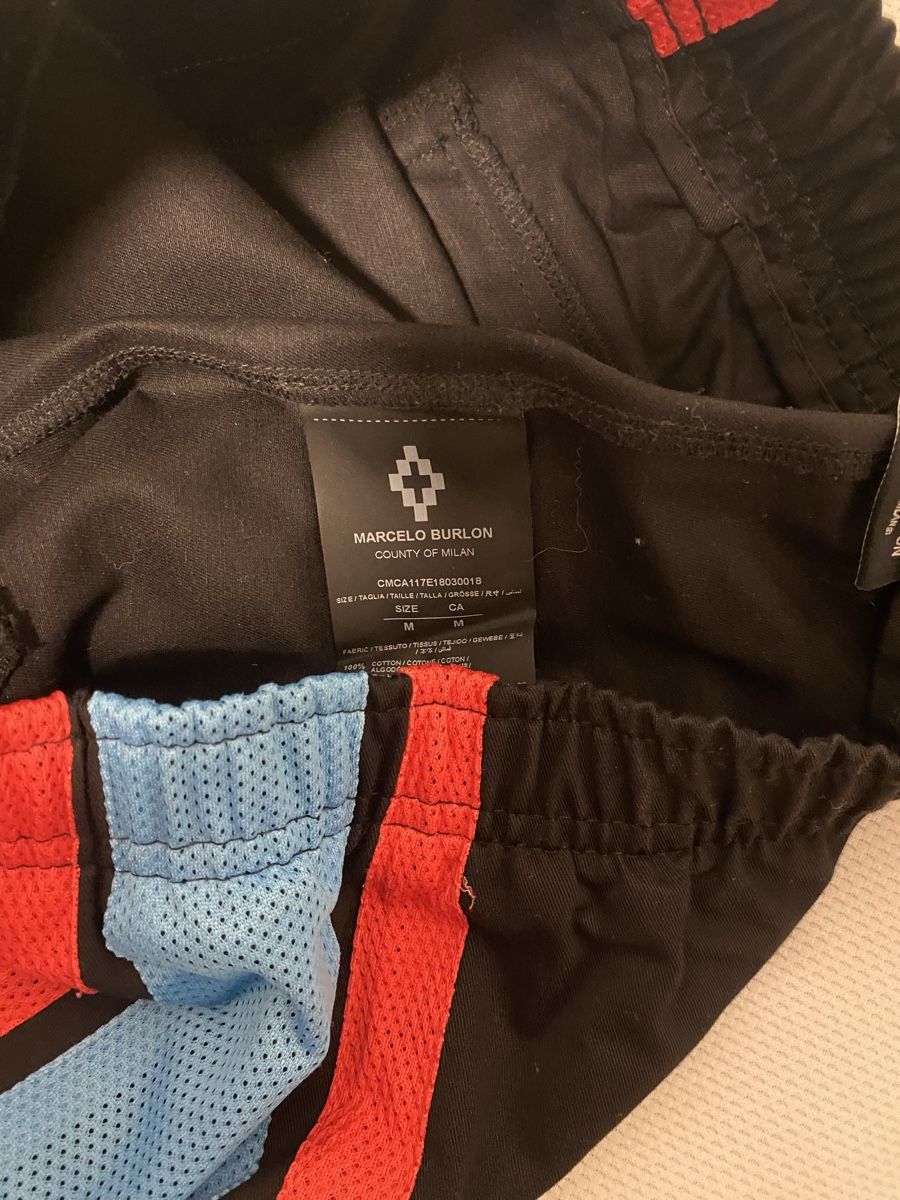 Pantalons: Marcelo Burlon Stoffhose Size M – D'occasion à Brüttisellen par xe_m 2