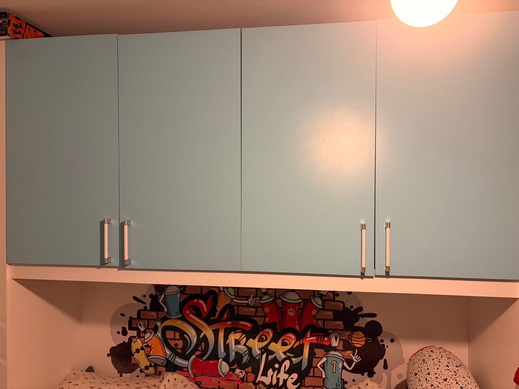 Armadi: Bett inkl Schrank – Usato da Wettingen venduto da luo_8dpz
