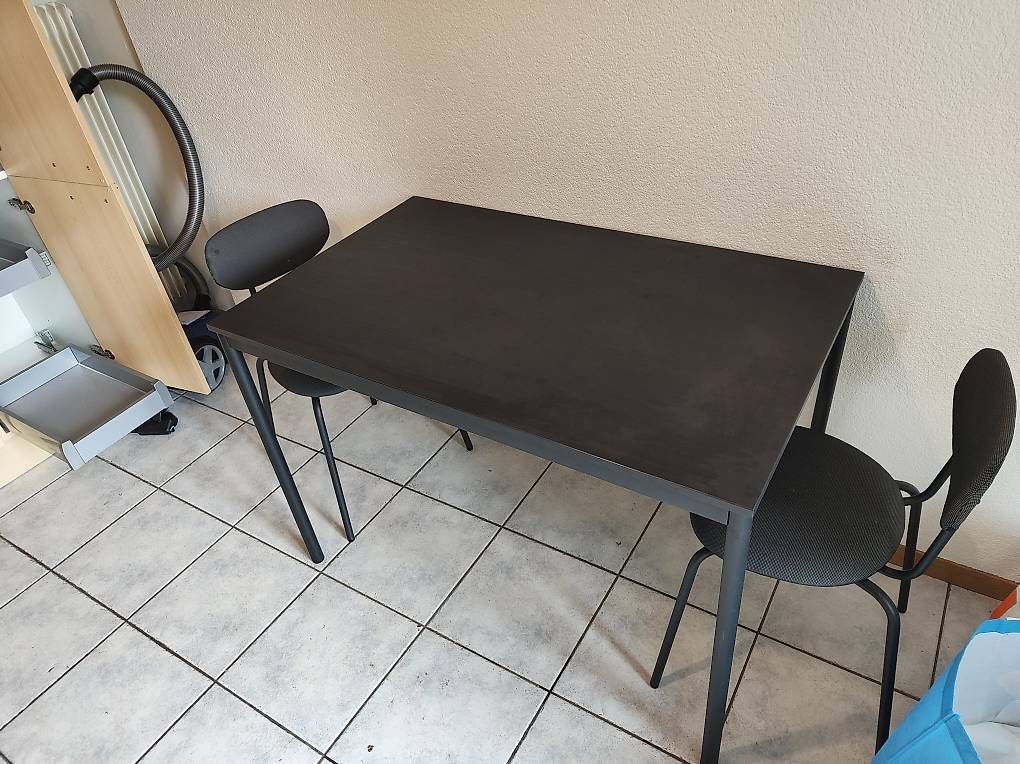 Ikea Tavoli: Tisch SANDSBERG – Usato da Bern venduto da mimseng 3