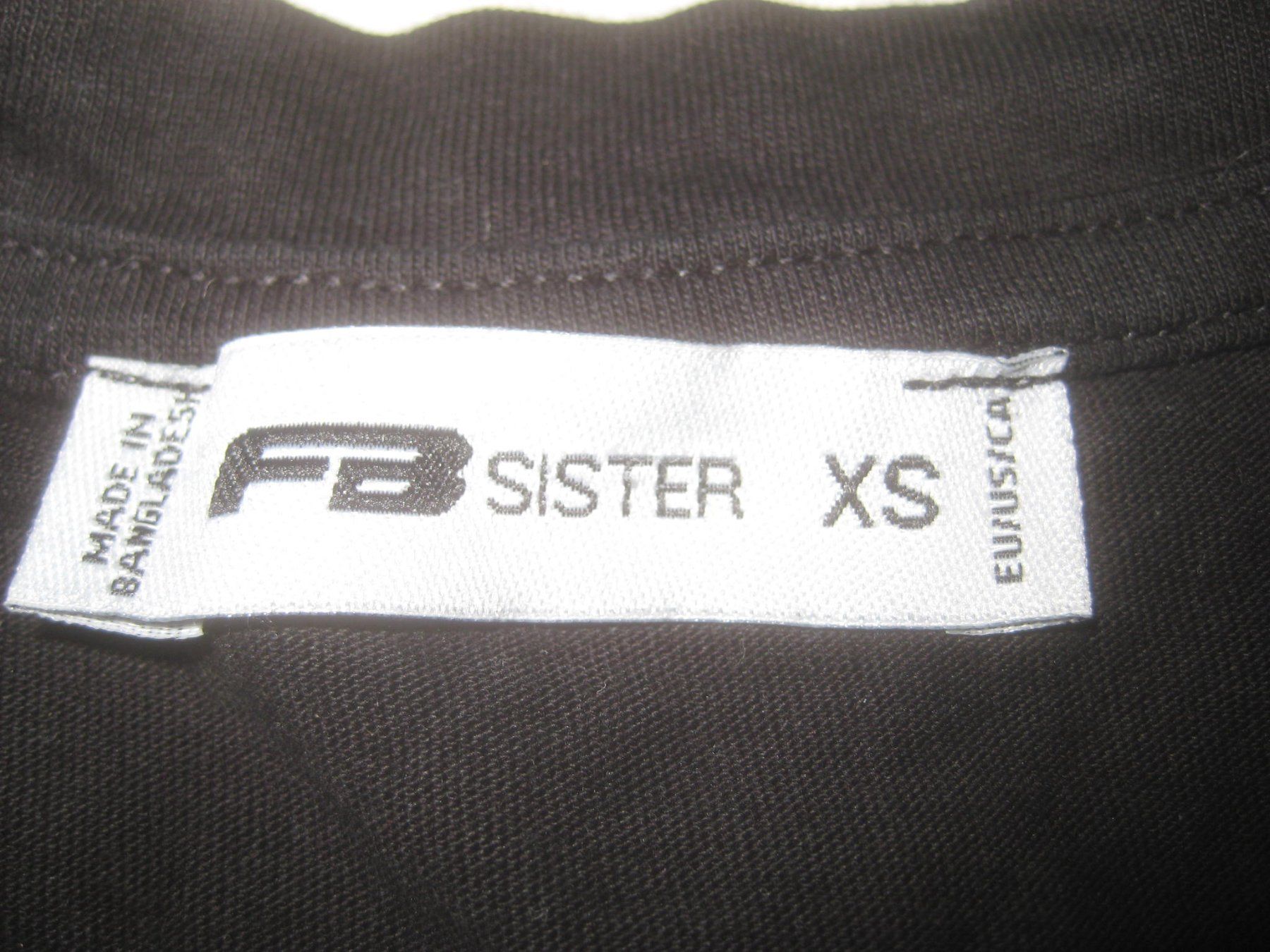 Camicie, T-shirt & Polo: KNABEN T - SHIRT – Usato da Uster venduto da flocke1 2