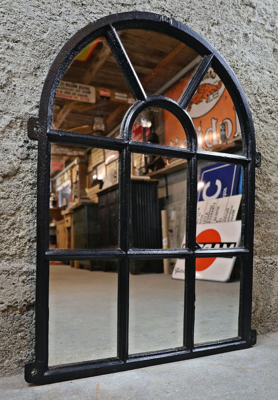Specchi: Segmentbogenfenster verspiegelt, Spiegel, Gusseisenfenster – Usato da Birrwil venduto da brandschatz_birrwil 3