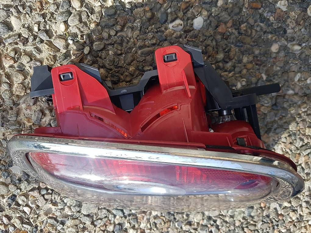 Tutti pezzi di ricambio auto: Faro posteriore destro per MINI One R56 2007-2013 – Usato da Contra venduto da urs.betschart 3