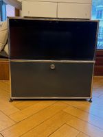 USM Haller Sideboard – Anthrazit – Klapptür