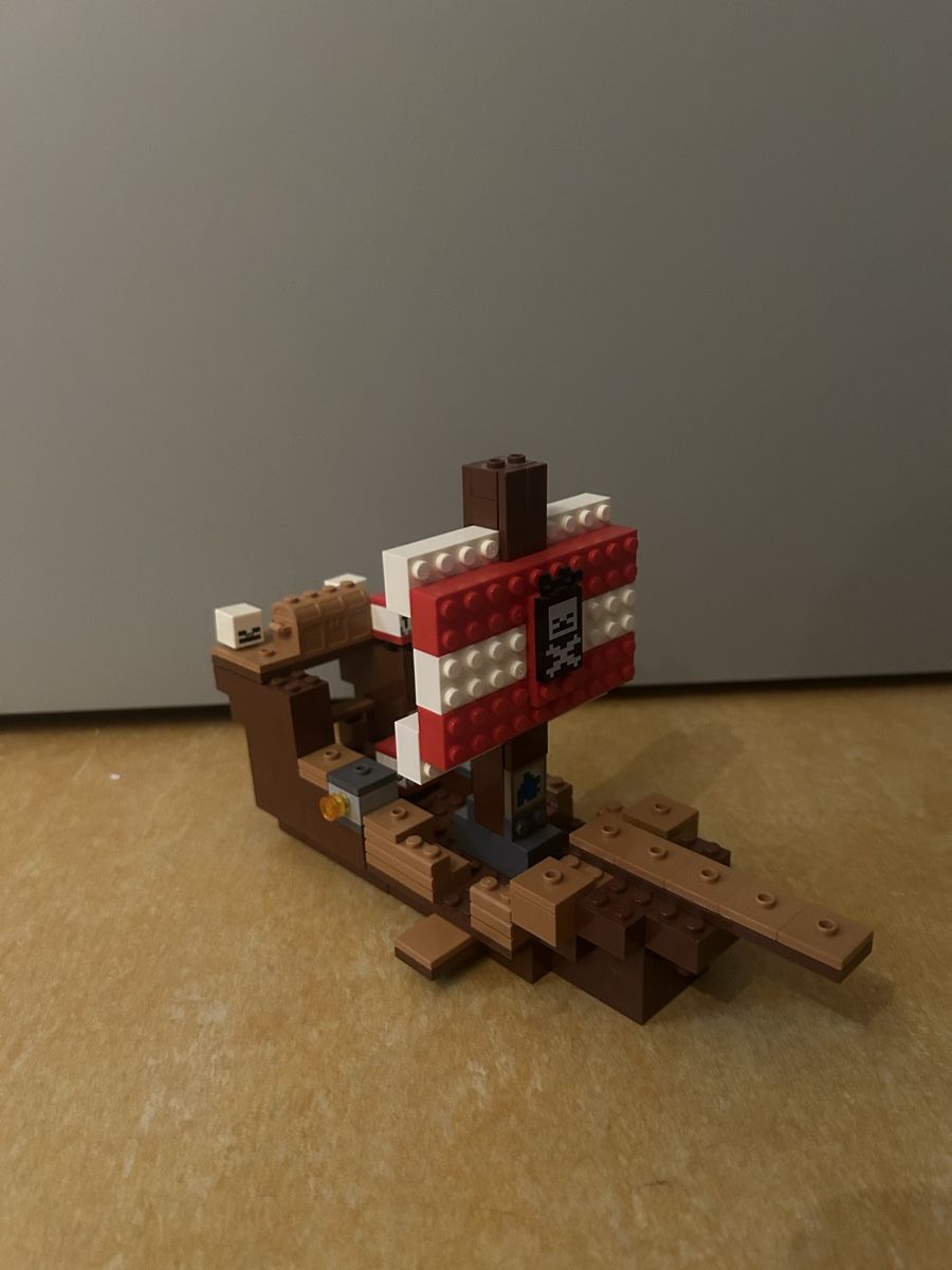 Lego Giocattoli: Lego Minecraft Schiff – Usato da Dättlikon venduto da Aurel2000rr9 1