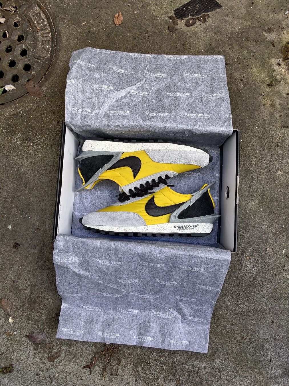Nike Scarpe da uomo: Nike x Undercover Daybreak yellow – Nuovo (secondo la descrizione) da Herzogenbuchsee venduto da pre_h27s 1