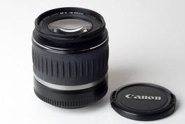 Canon EF-S 18-55mm 1:3,5-5,6
