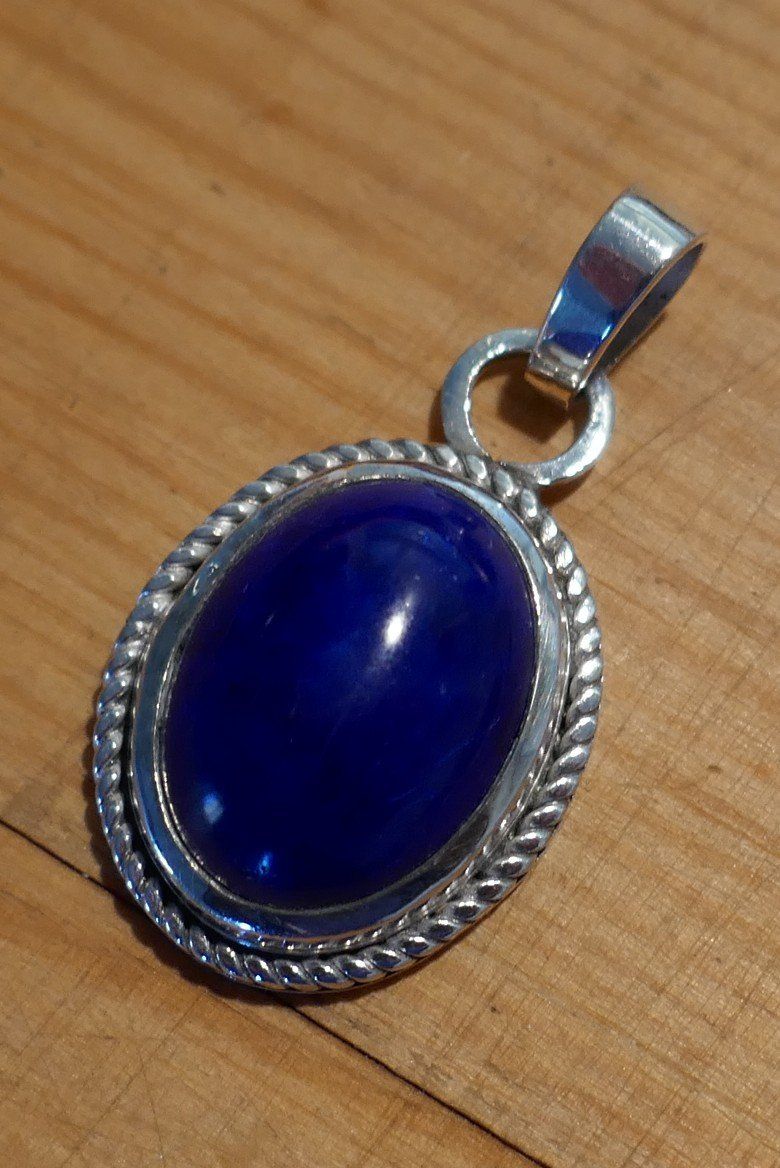 Ciondoli: Lapislazuli Anhänger in Silber / Handgemacht – Nuovo (secondo la descrizione) da Arboldswil venduto da estrella925