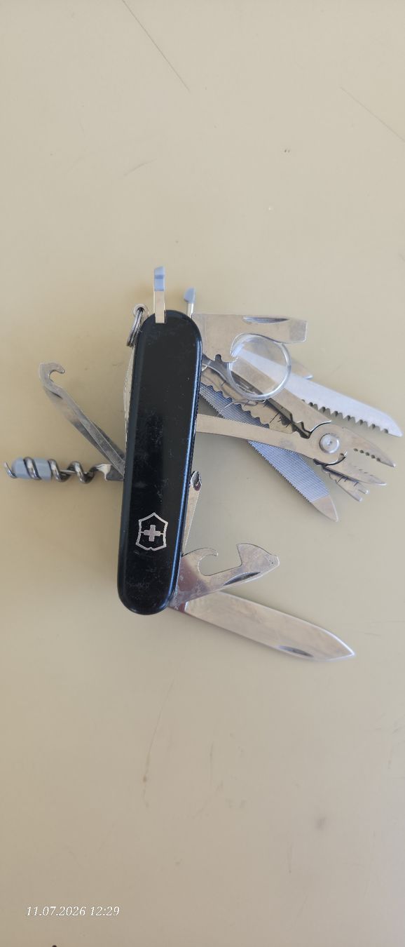 Victorinox Taschenmesser: Viktorinox – Gebraucht aus Utzenstorf von Neukomm23 4