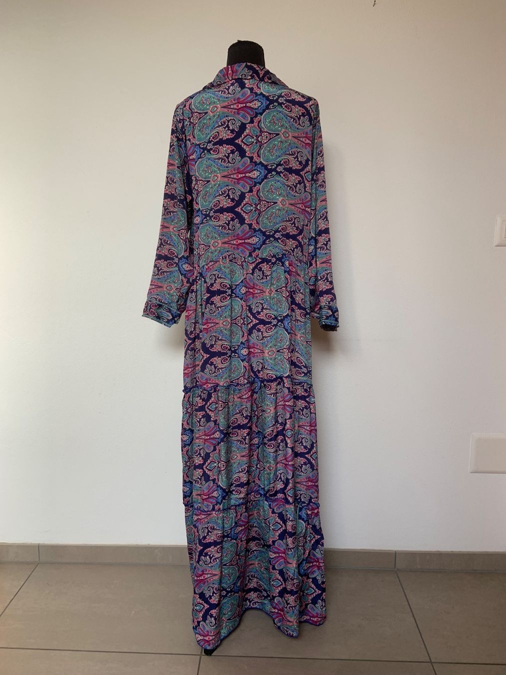 Vestiti: Boho Maxistufenkleid aus Seide – Nuovo (secondo la descrizione) da Sigriswil venduto da ck56 3