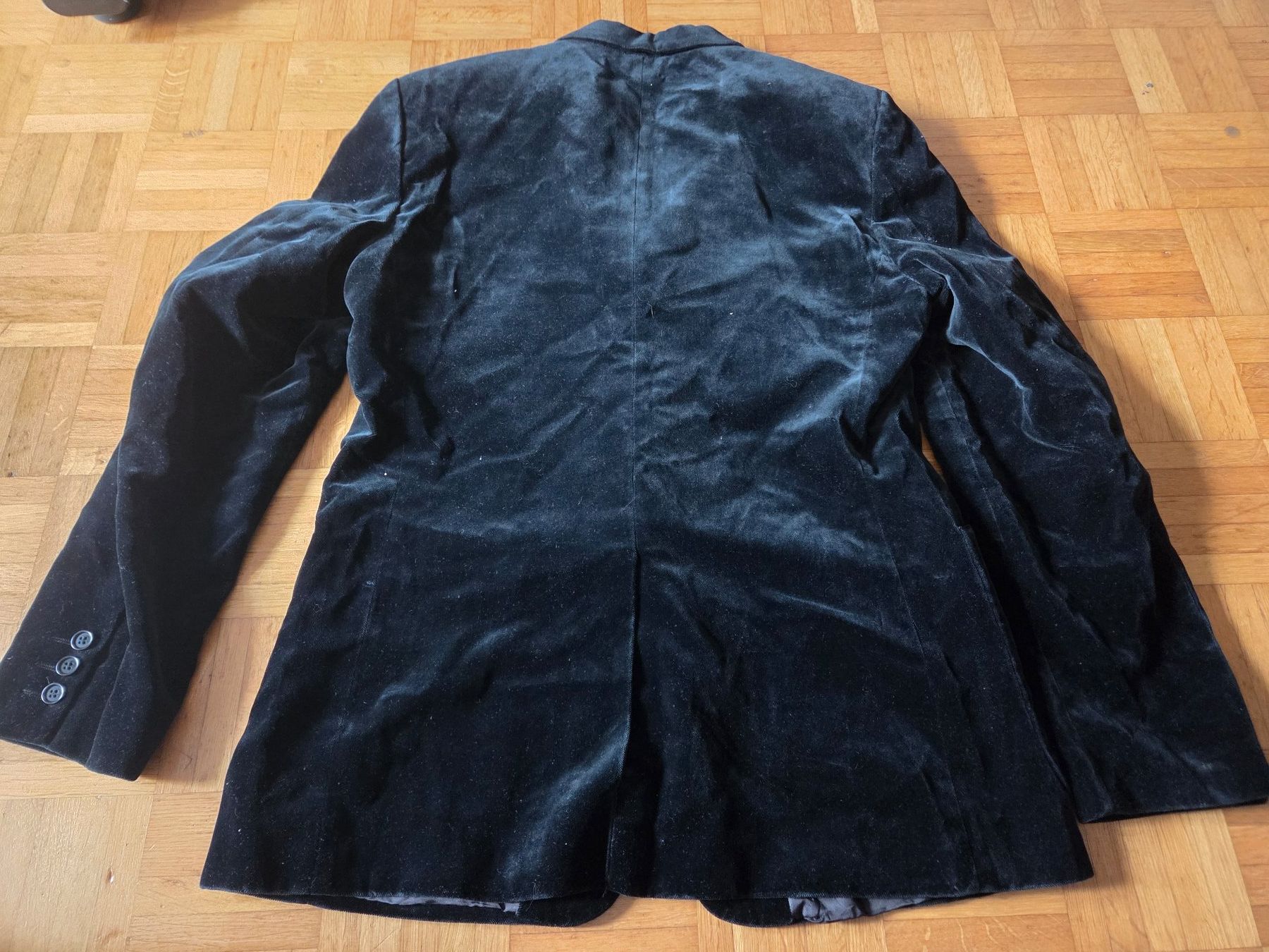 Vestes: 2 Jackets Gr. 48 – D'occasion à Basel par grandfamily 2