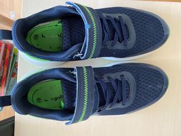 Kangaroos Hallenturnschuche Grösse 38