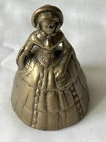 Antike Glocke Messing Dame Glockenfigur Vintage Deko