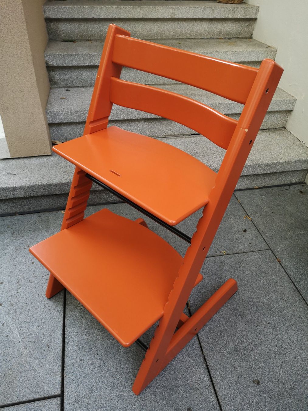 Stokke Seggioloni: ORIGINAL TRIPP TRAPP VON STOKKE, NEUES MODELL – Usato da Sissach venduto da Megane21