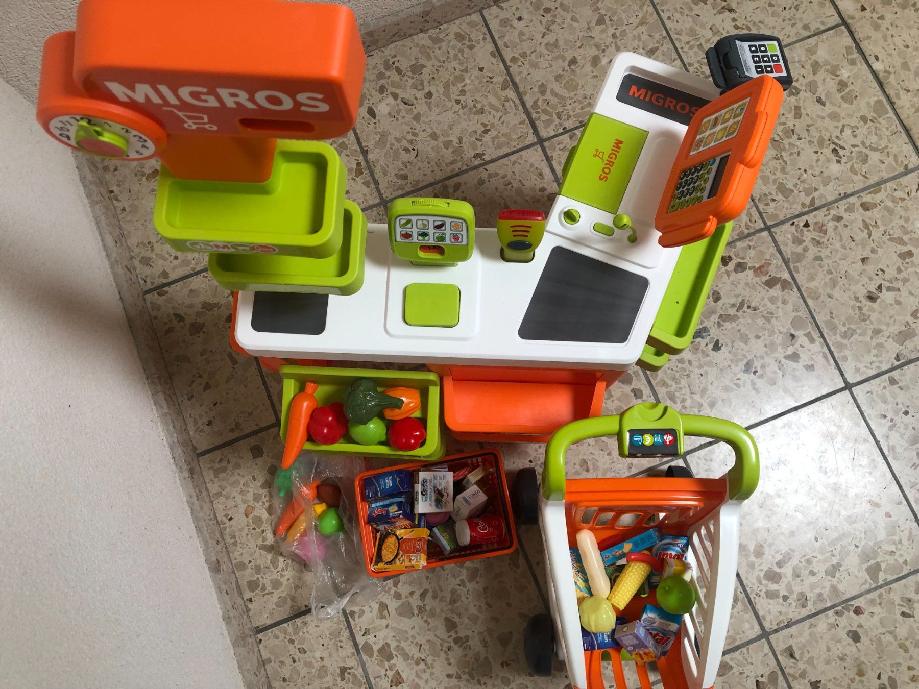 Smoby Giocattoli: Verkaufsladen Migros Smoby – Usato da Bassersdorf venduto da sammelfloh 7