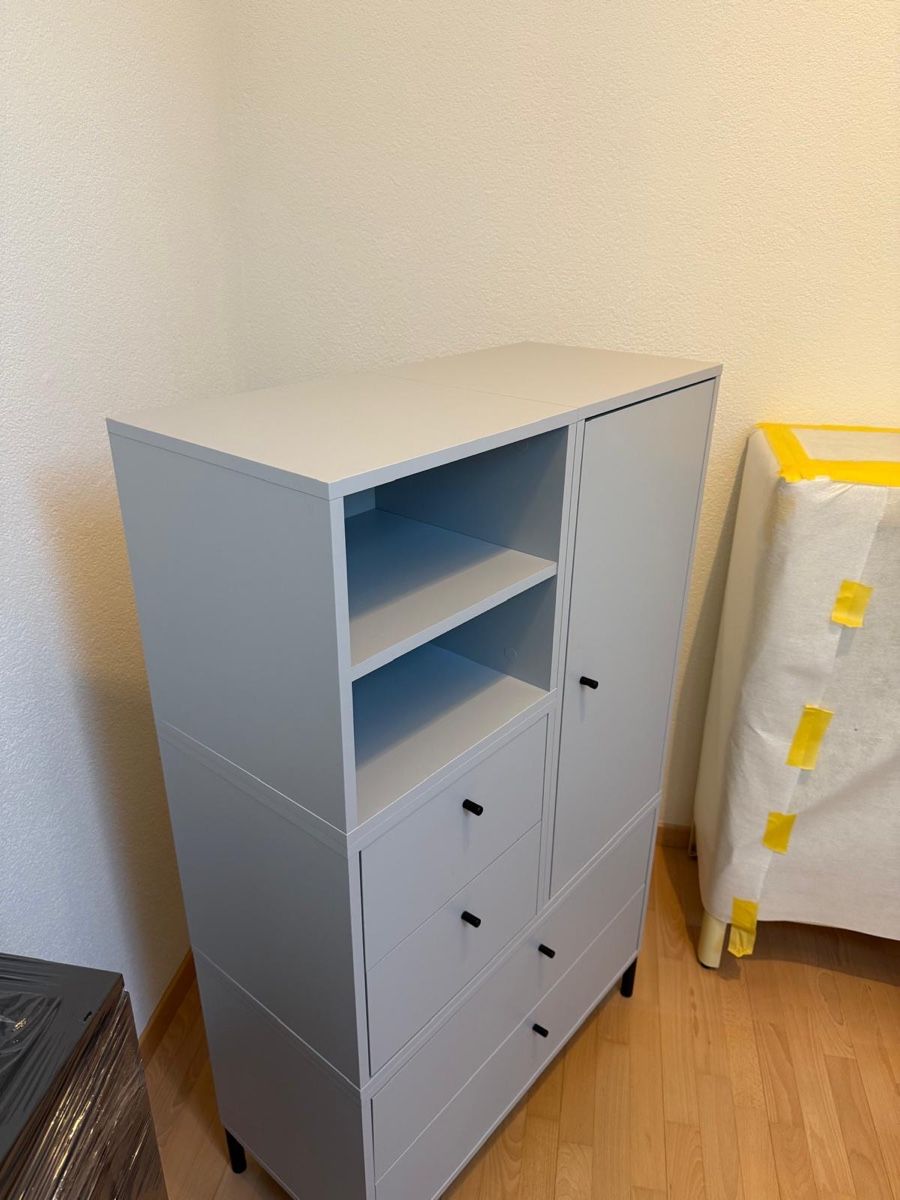 Micasa Scaffali: Modern micasa Grey Wardrobe - Spacious & Stylish! – Nuovo (secondo la descrizione) da Zürich venduto da GC96 2