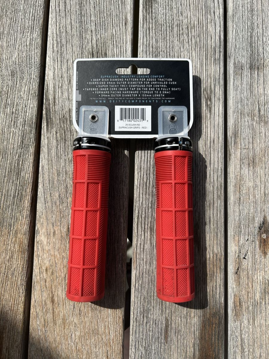 Ersatzteile: Deity MTB Lenkergriffe Knuckleduster – Gebraucht aus Köniz von Kuhn_Wenger 1