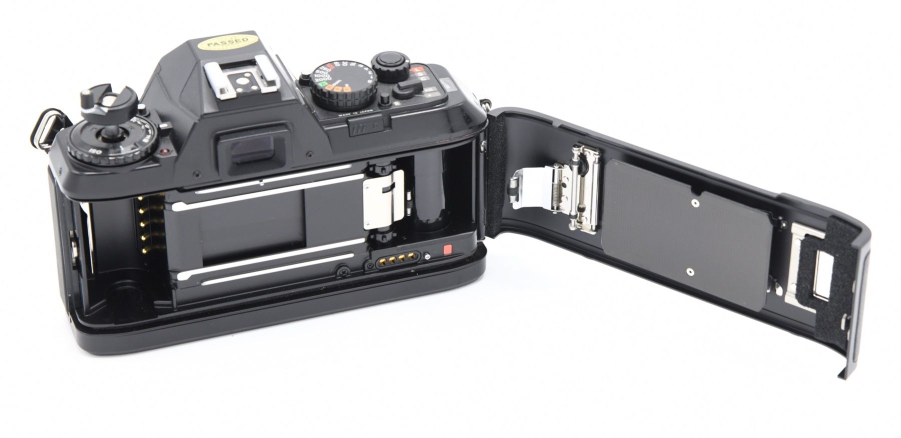 Nikon Fotocamera: Nikon F-501 Body – Usato da Bellinzona venduto da CarpiFotoSA 2