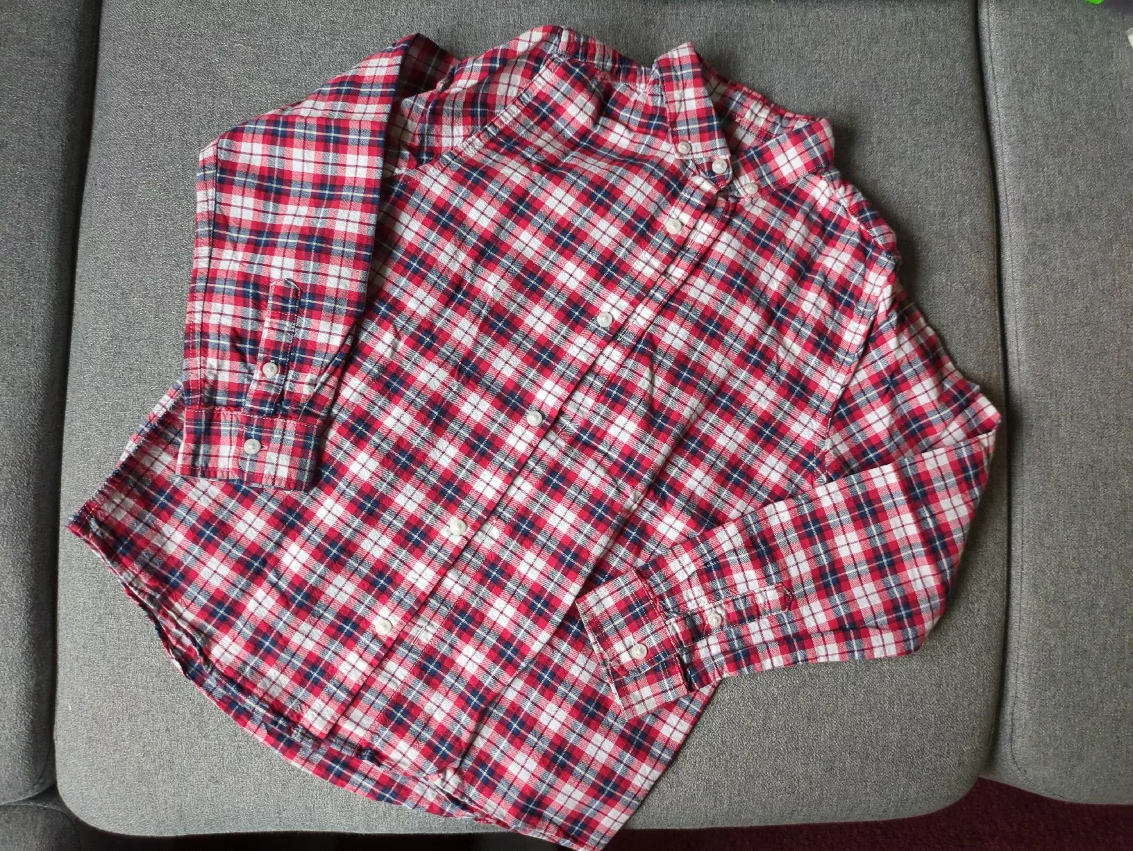 Chemises, T-shirts & Polos: Hemd 134 – D'occasion à Luzern par reg_dq65