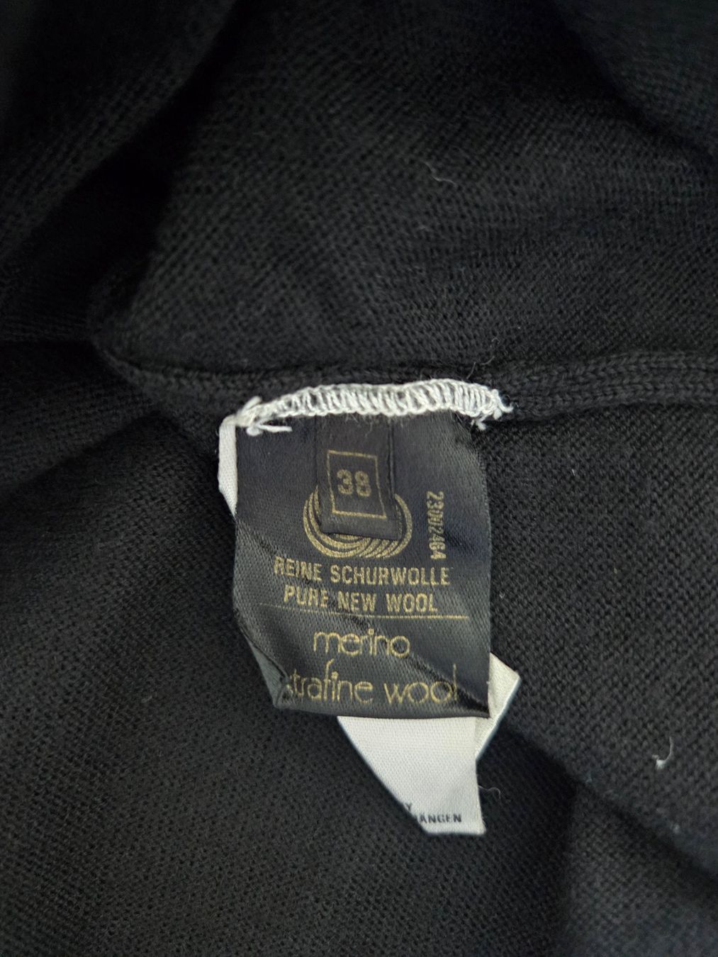 Escada Pulls & Sweat-shirts: Pullover von ESCADA – D'occasion à Oberrieden par Smart570 5
