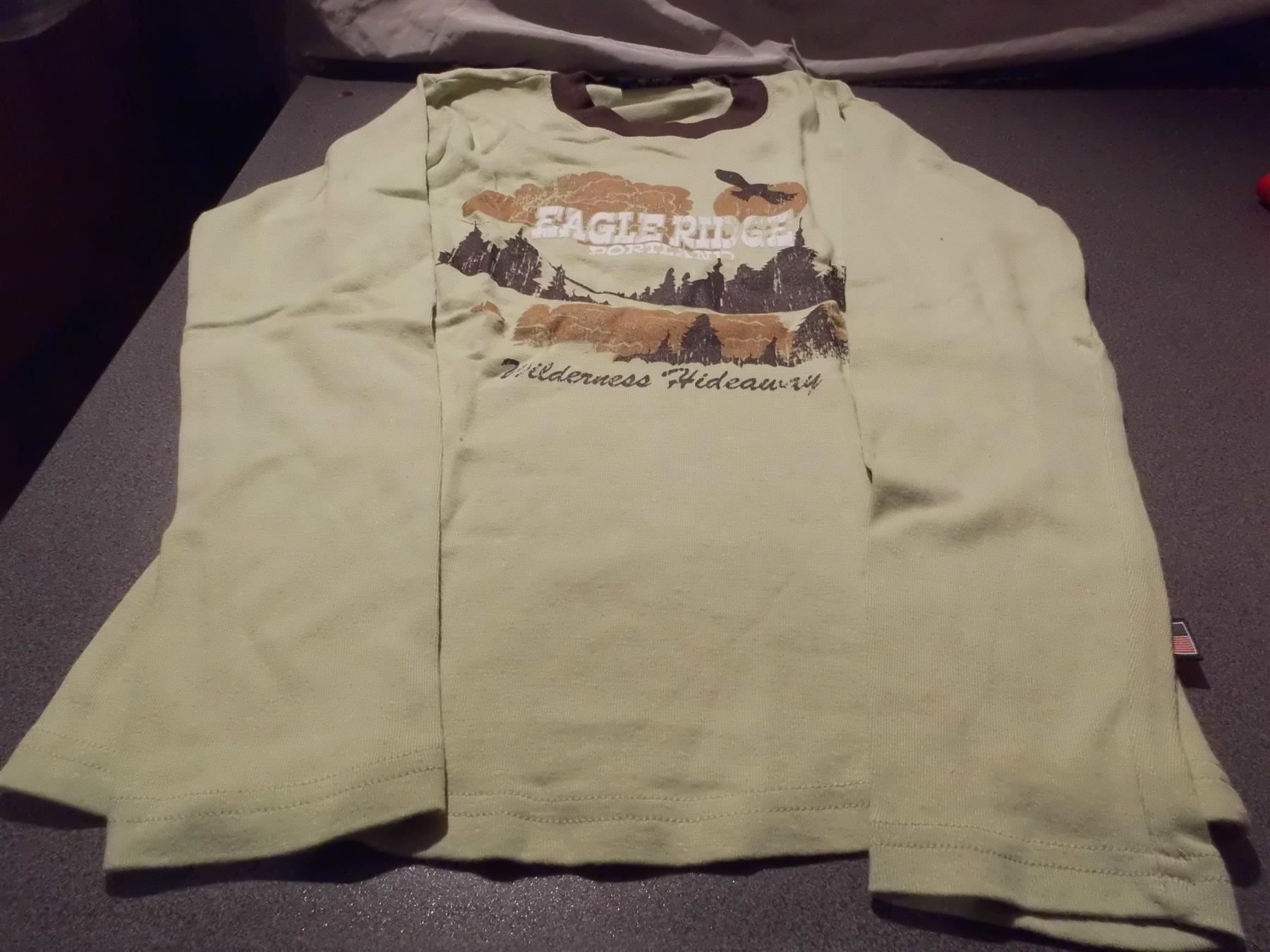 Pullover & Sweatshirts: Pullover Grösse S, XOTOX, hellgrün/Aufdr – Gebraucht aus Zürich von abraxas1291