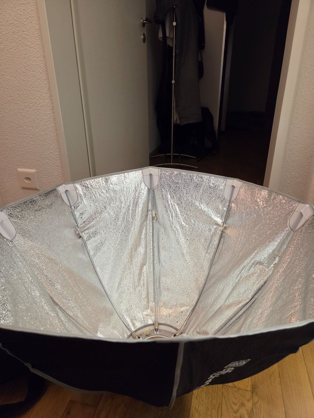 Flash: Elinchrom Softbox Deep Octa – Usato da Erlen venduto da Tschirren 3