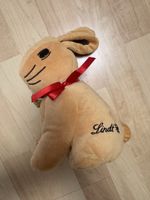 Lindt Osterhase Plüschtier mit Glöckchen neuwertig