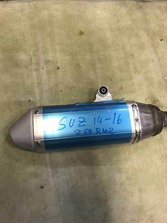Suzuki Auspuffanlagen: Auspuffanlage Suzuki RMZ 250 – Neu (gemäss Beschreibung) aus niederlenz von Duc6 1
