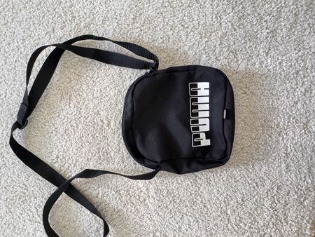 Puma Tasche Schwarz neu mit Etikett