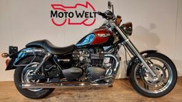 Triumph Speedmaster 900
