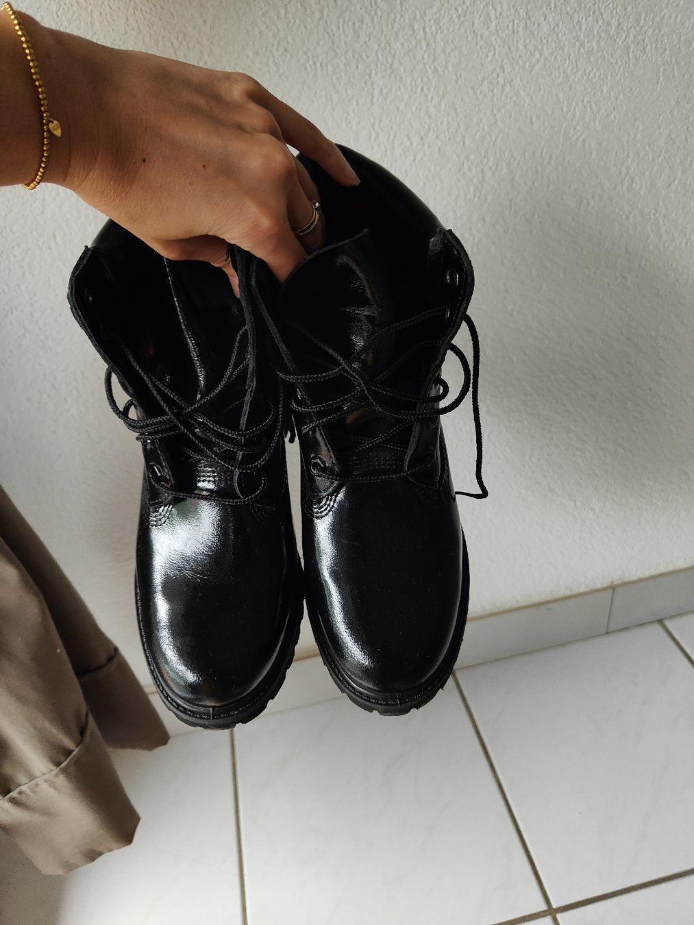 Chaussures femmes: Bottes Timberland noires – Neuf (Voir description) à Prez-vers-Noréaz par MarinAcores89 3