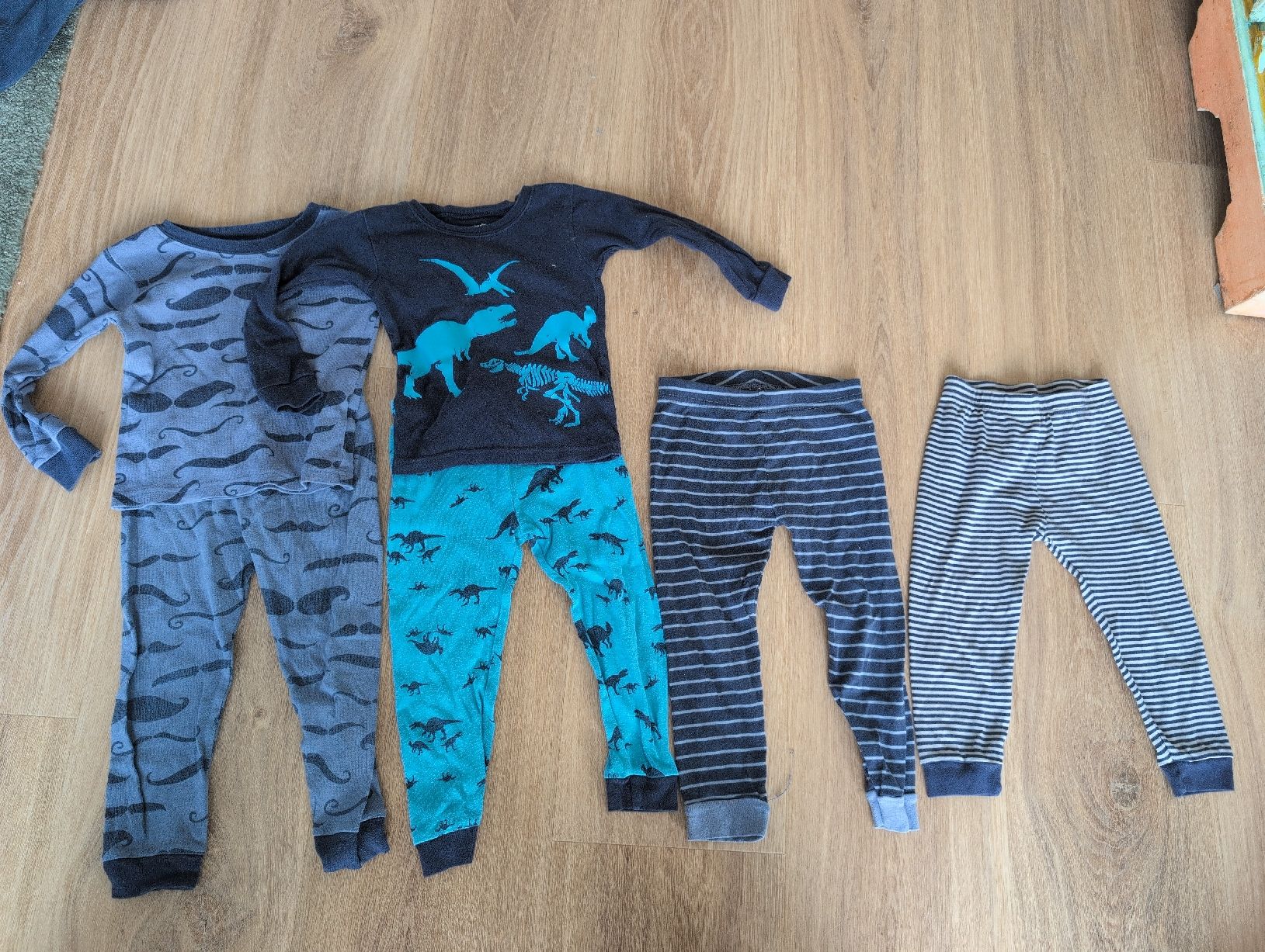 Carter's Pigiama & Simili: Kinder Pyjama Set Grösse 74/86, 2T, Carter's – Usato da Dübendorf venduto da SomeEnd