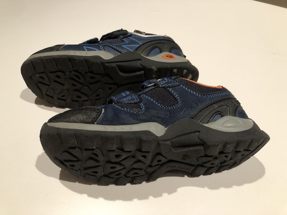 Scarpe per ragazzi: Trekking-Schuh Grösse 31, Cortina – Usato da Rain venduto da Denbie 2