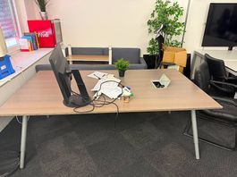 Tisch 30 Franken  
