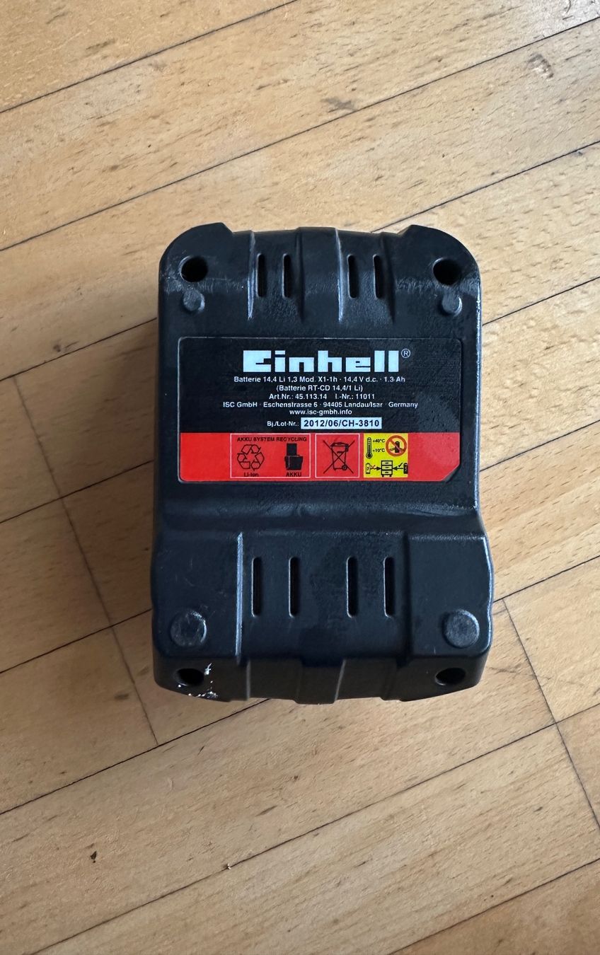 Einhell Trapani: Einhell Akku-Bohrschrauber mit Koffer – Usato da Remetschwil venduto da reb_58p9 4