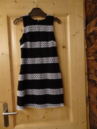 Schwarz-weisses Etuikleid von Topshop Gr. 36 / S - 260332