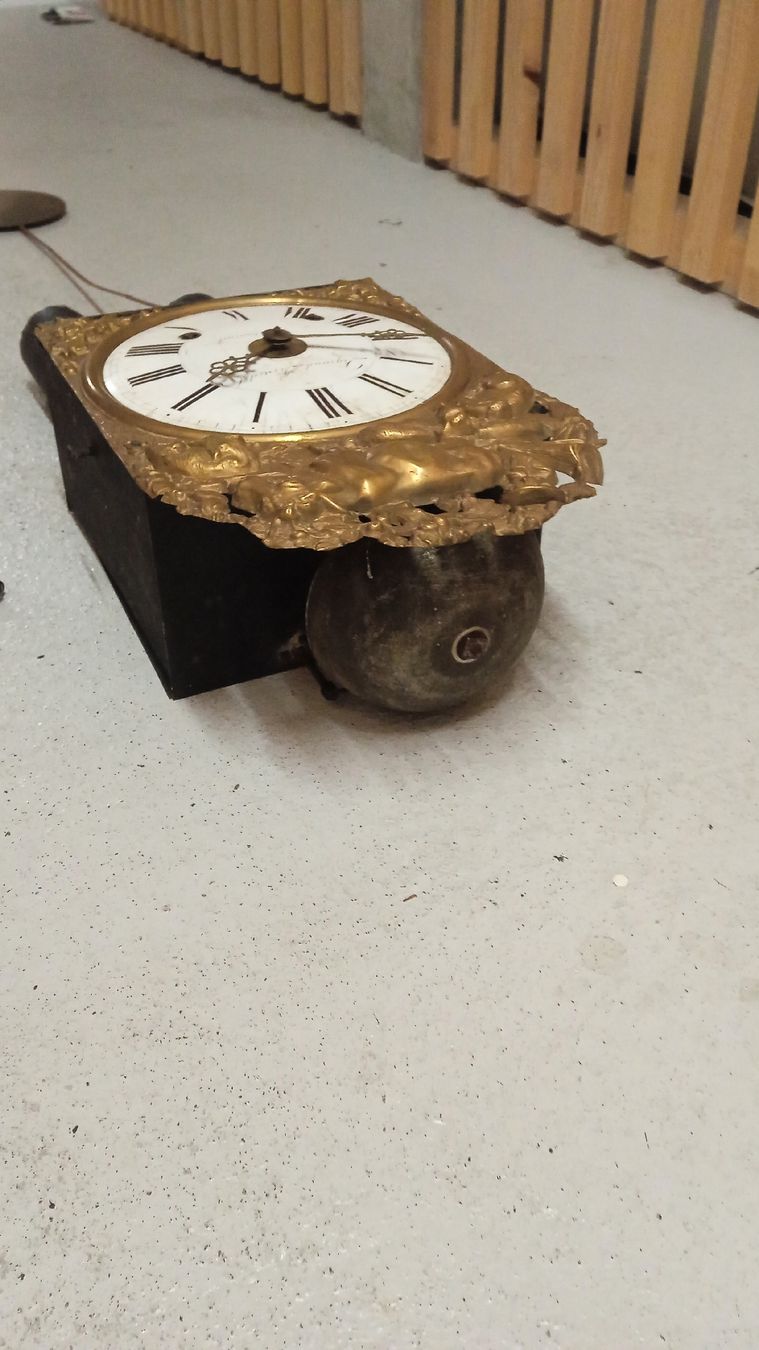 Orologi da terra & Orologi da parete: Antike Wanduhr mit Pendel – Usato da Biel/Bienne venduto da geo_8dsy 3