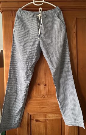 Intissimi Vomo gestreifte blau - weiß Hose