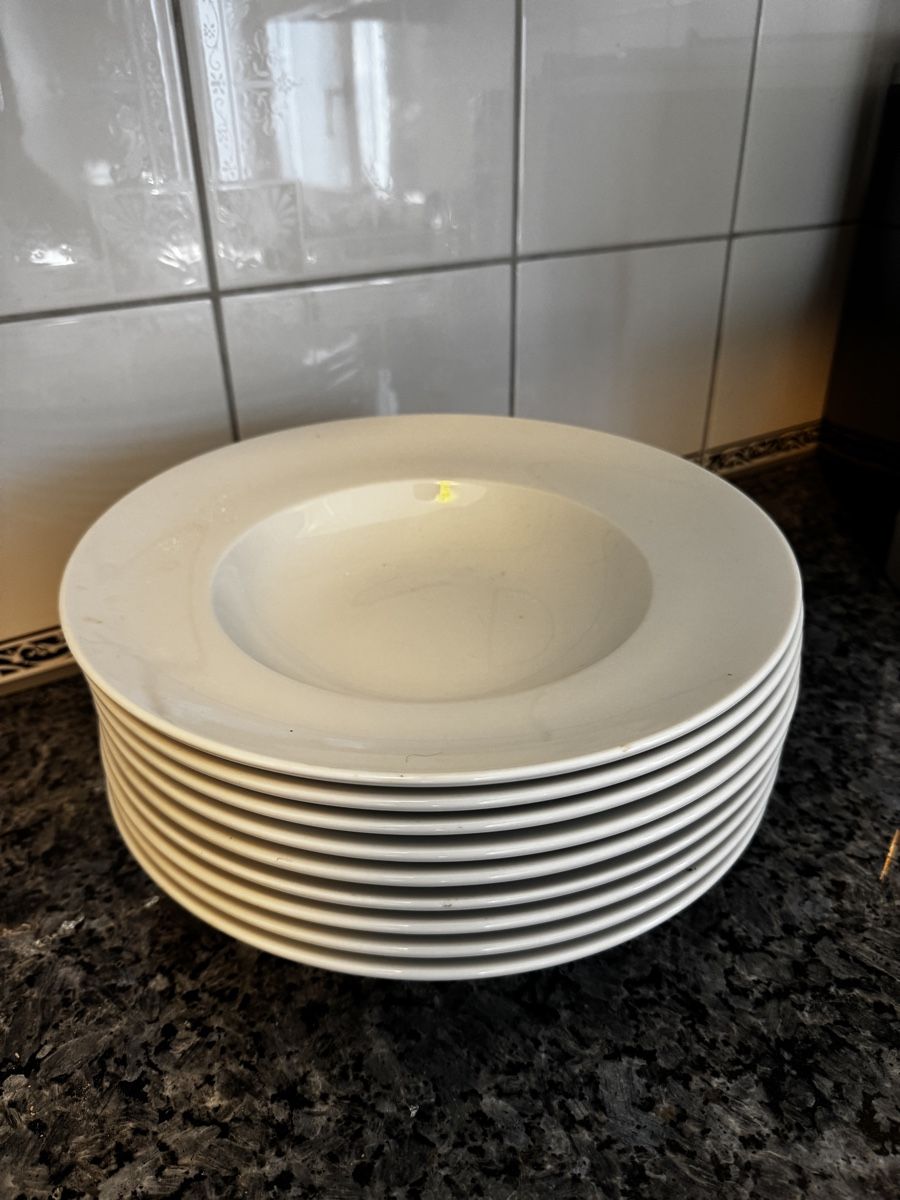 Piatti: 9x Suppenteller weiss – Usato da Zürich venduto da Leined