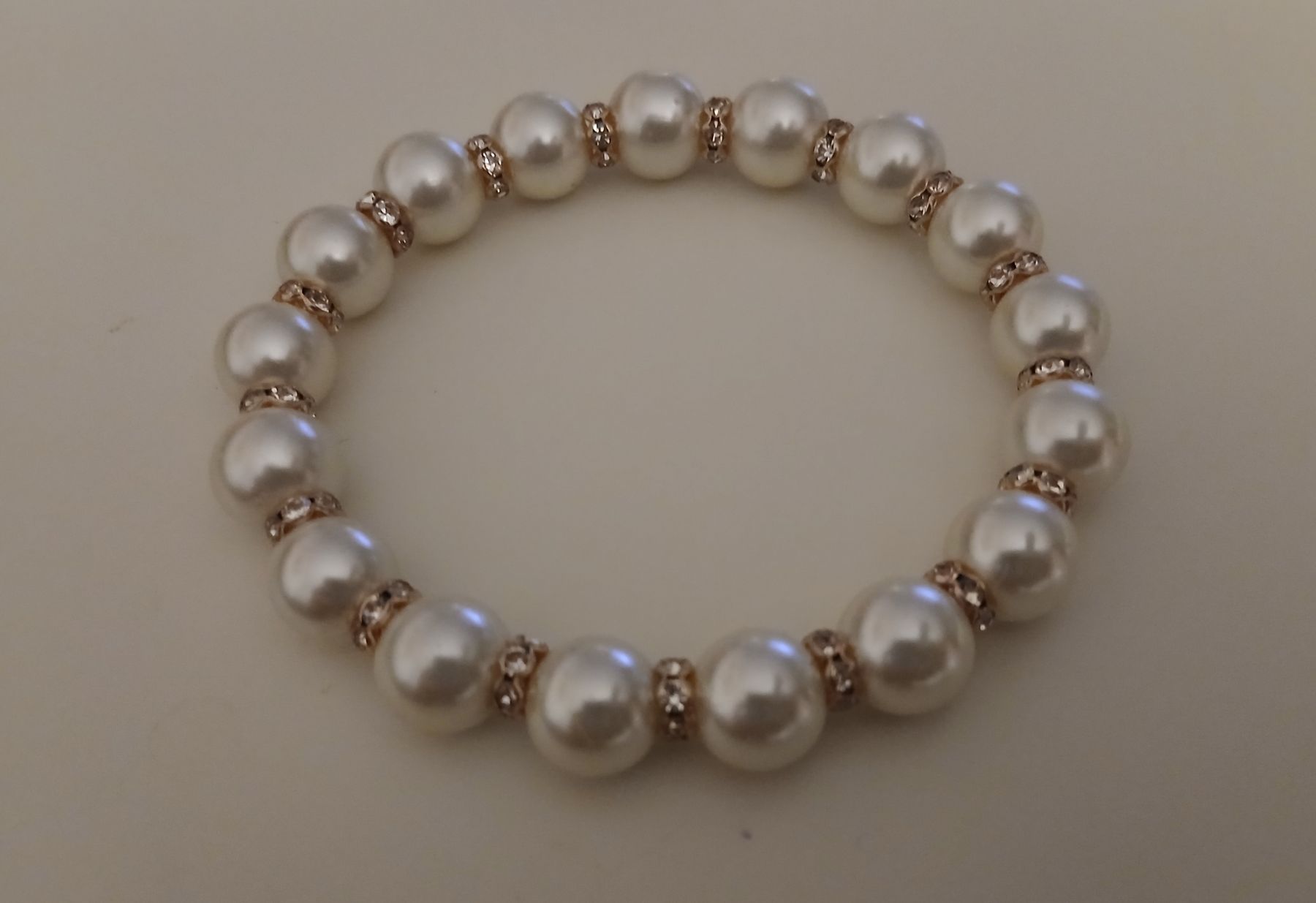 Armbänder & -reifen: Armband Handarbeit  – Neu und originalverpackt aus Stansstad von mikamo