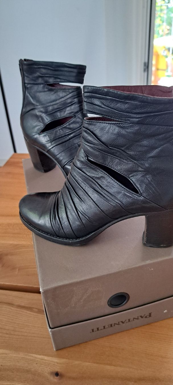Damenschuhe: Bottines de cuir – Gebraucht aus Muralto von oscara1975 1