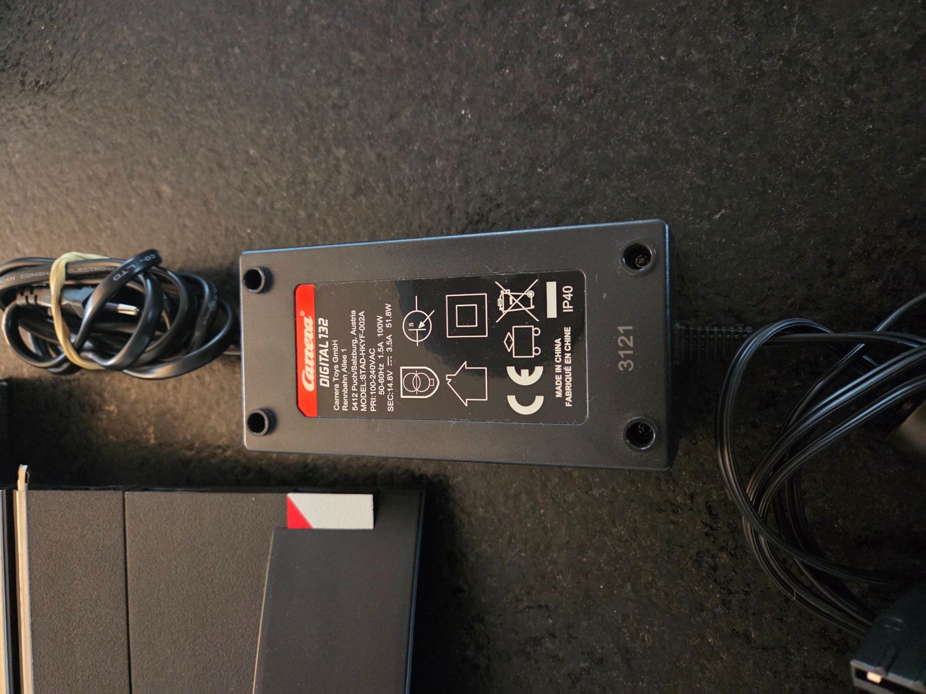 Carrera Piste: Carrera Digital 132 / Control Unit, Trafo, 2 Handregler – Usato da Ennetbürgen venduto da Perlen01 2